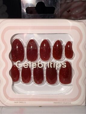 Celebritips “Scarlett” Short Almond Press-On Nails in Sparkling Red